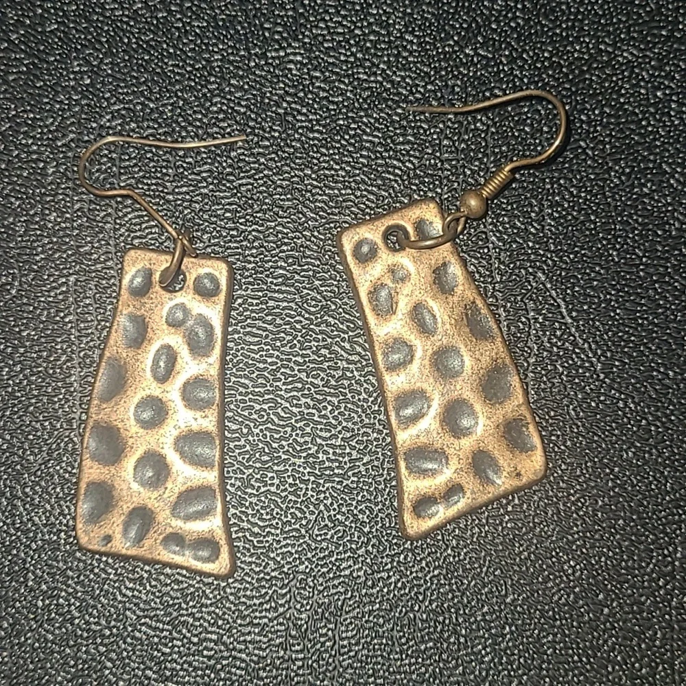 3-Tone Silver Copper Brass 18" Necklace & Earrings set - Picture 2 of 2